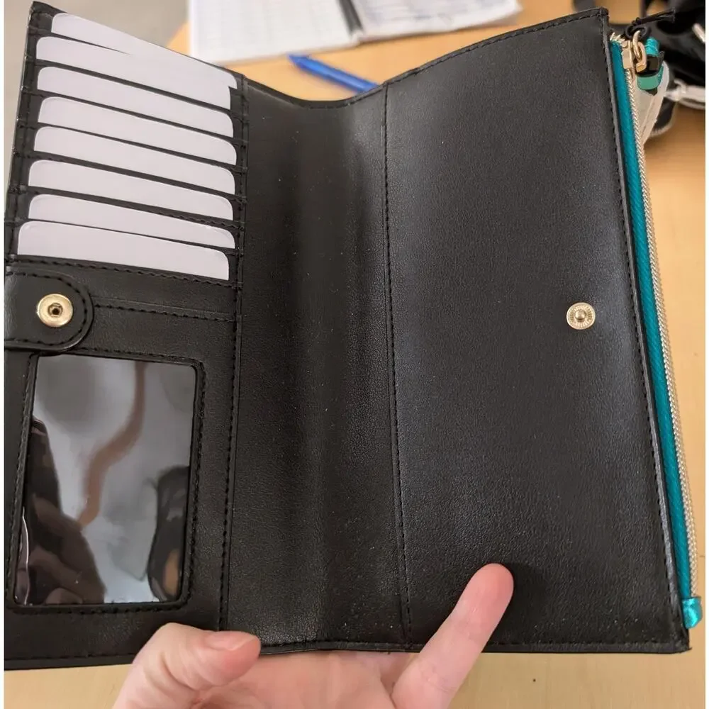 💧NWT Victorias Secret Wallet - Picture 3 of 3